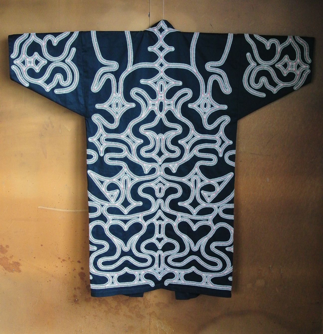 アイヌ民族衣装 桐本まき子 チヂリ（無切伏刺繍衣）木綿衣 着物 
