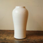 小樽窯 白勢栄悦 白磁小花瓶 - アンティーク雑貨・古道具の札幌