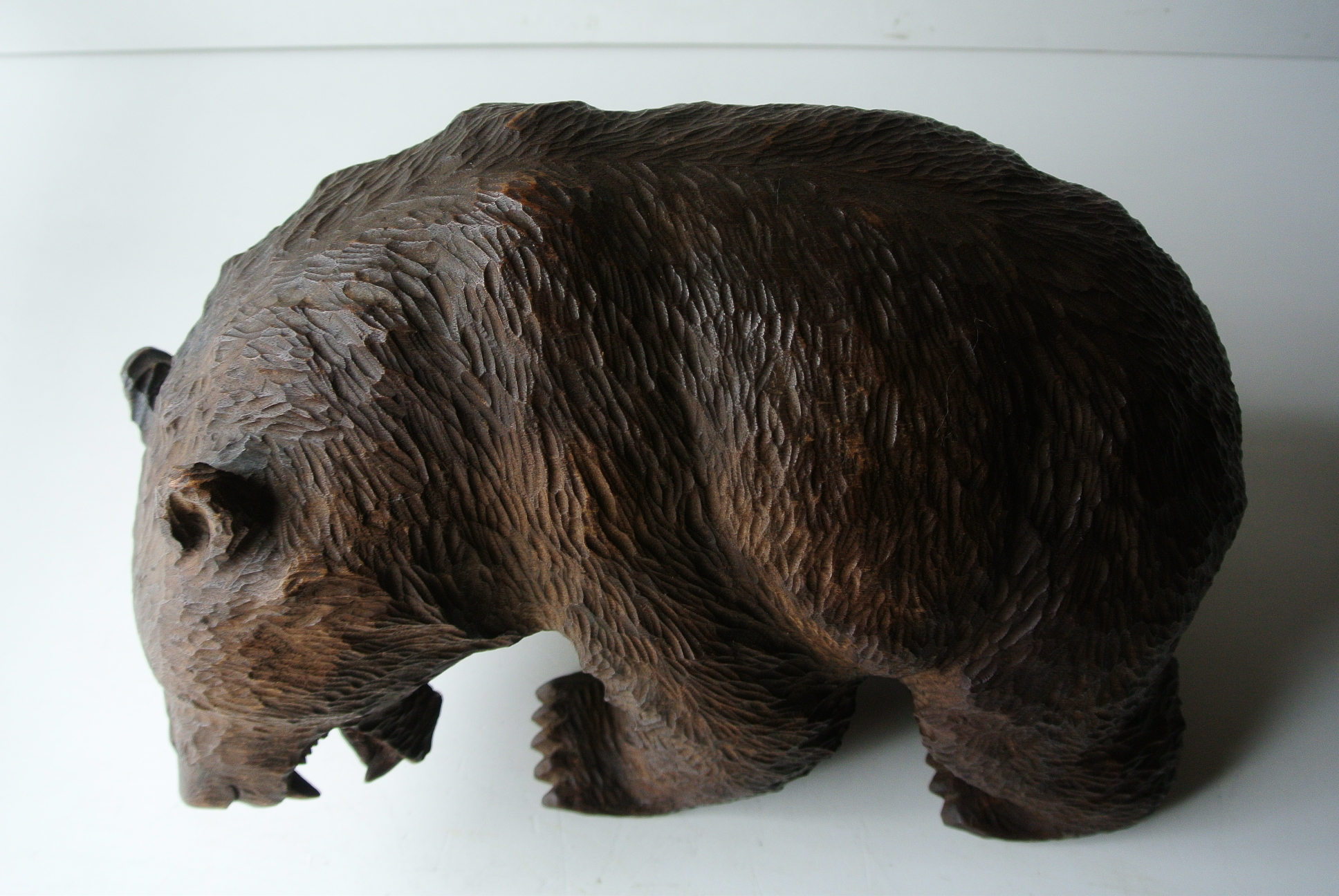 松井梅太郎「這い熊」木彫 - アンティーク雑貨・古道具の札幌 