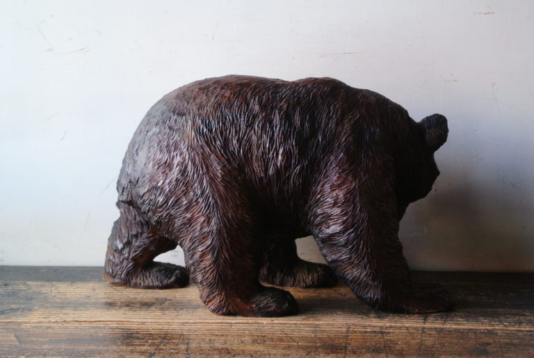 荒木伊佐男 這い熊 木彫 - アンティーク雑貨・古道具の札幌 アンティークショップ36号線